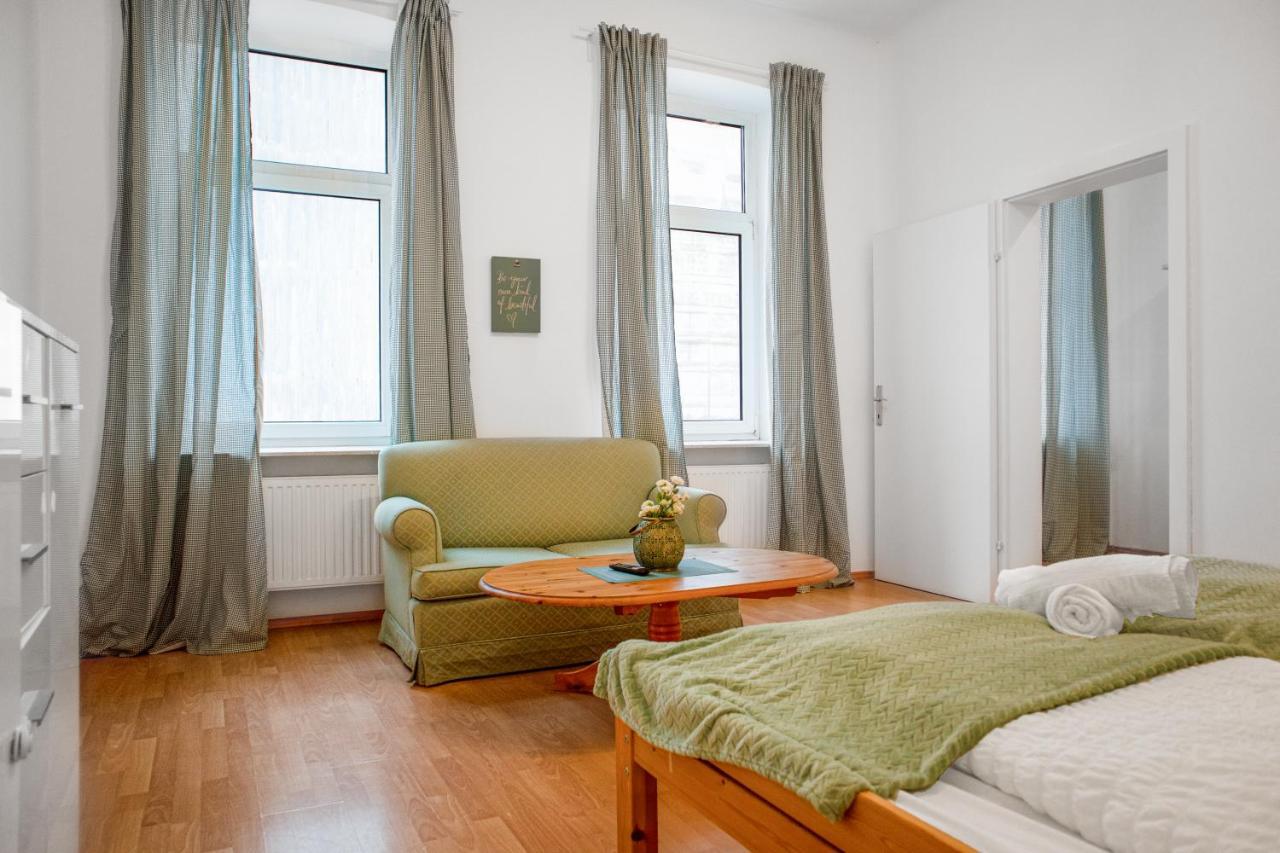 Elegant 2Br Apartment - Near Bahnhof Wien Meidling エクステリア 写真