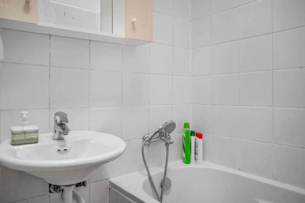 Elegant 2Br Apartment - Near Bahnhof Wien Meidling エクステリア 写真